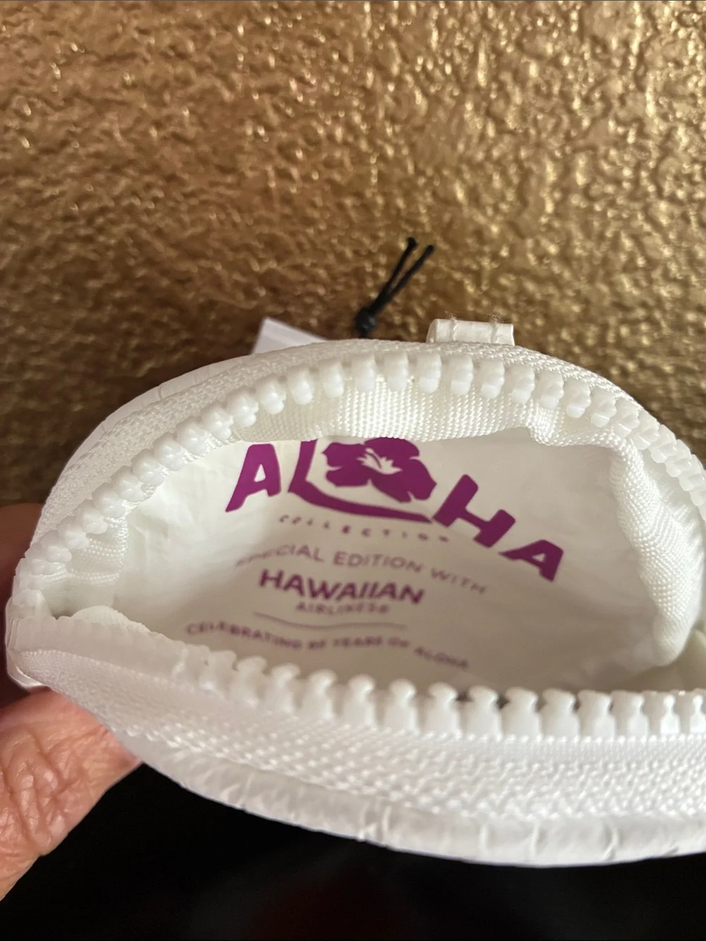 ALOHA Collection x Hawaiian Airlines “Cutie” Limited Edition 🌺 NWT